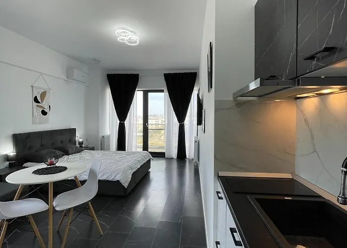 Meny Mamaia Nord Apartmán