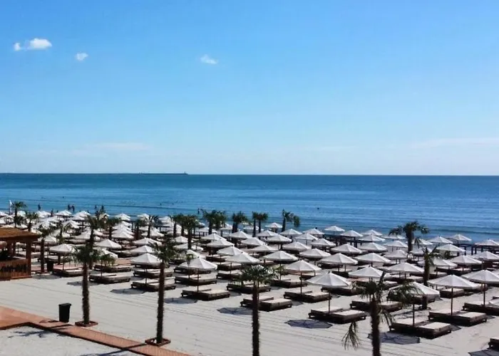 Meny Mamaia Nord Apartmán *