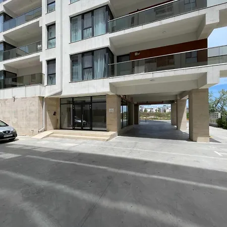 Meny Mamaia Nord * Năvodari