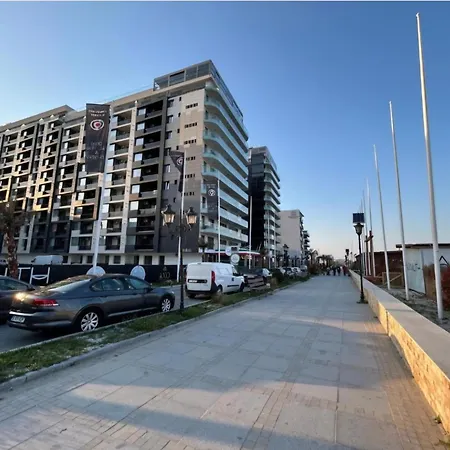 Meny Mamaia Nord *